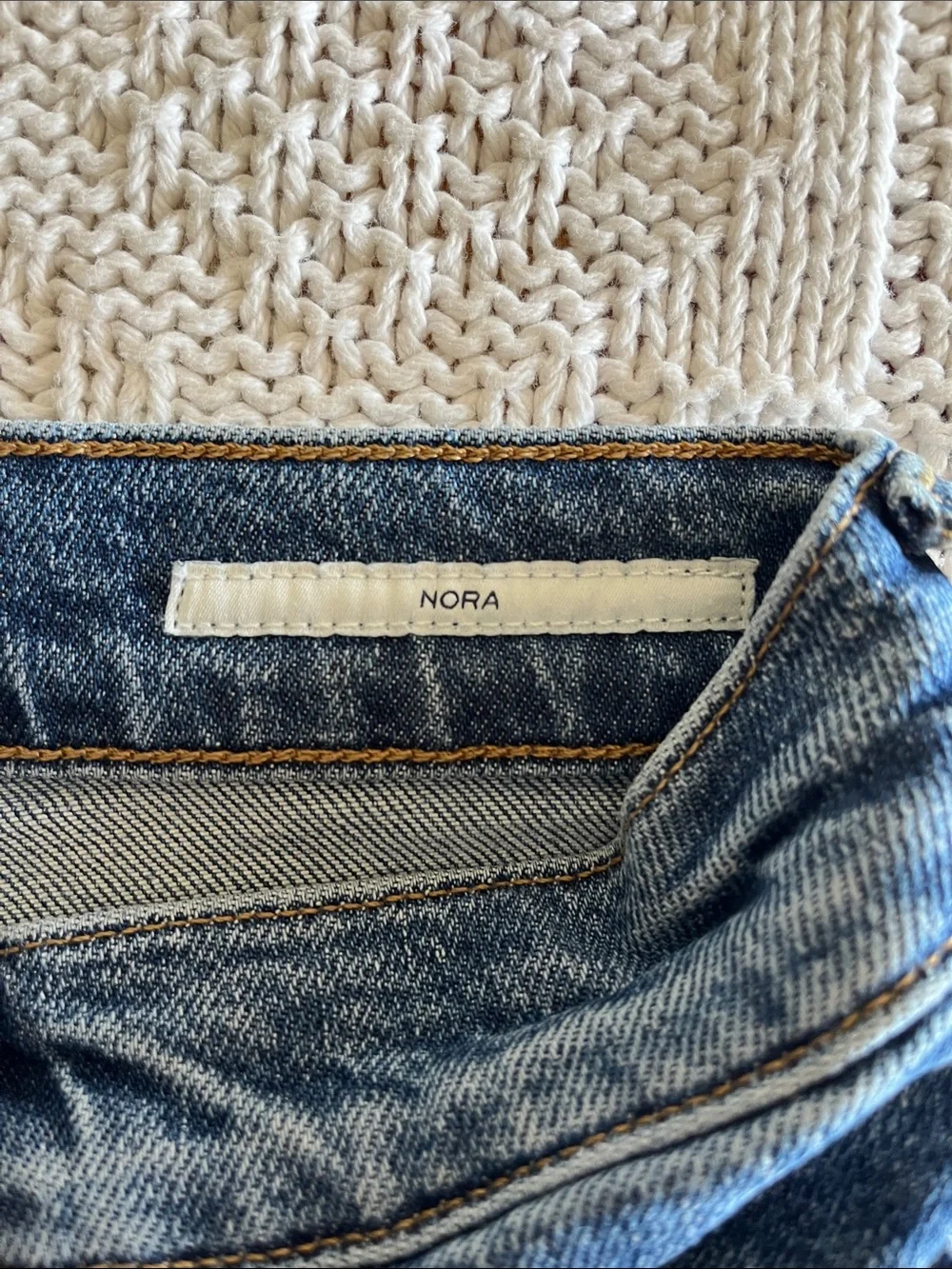 Citizens of Humanity Nora Trouser Leg Jeans in Benson Sz 28 - Picture 5 of 16
